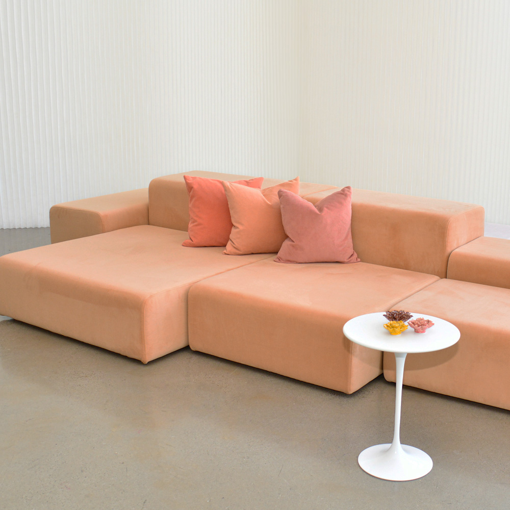 lounge modular peach | Sofas product in New York | Furniture Rentals ...